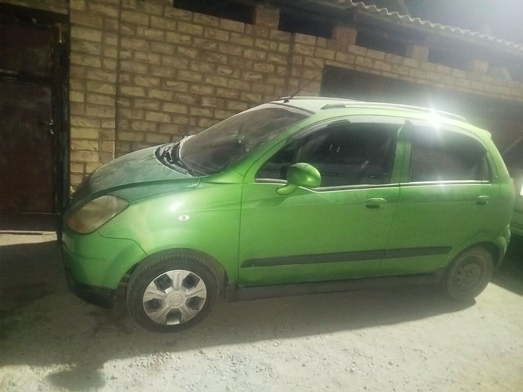 Chevrolet Spark: 2008 г., 1 л, Механика, Бензин, Хэтчбэк: фото 1