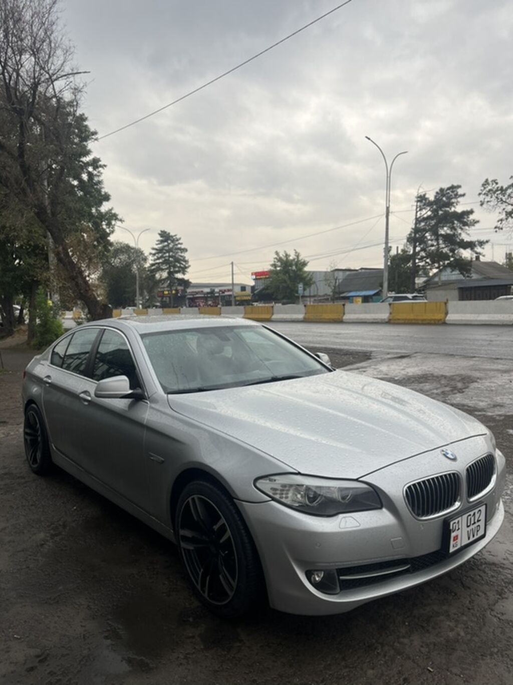 BMW 5 series: 2013 г., 2 л, Автомат, Дизель, Седан: фото 2