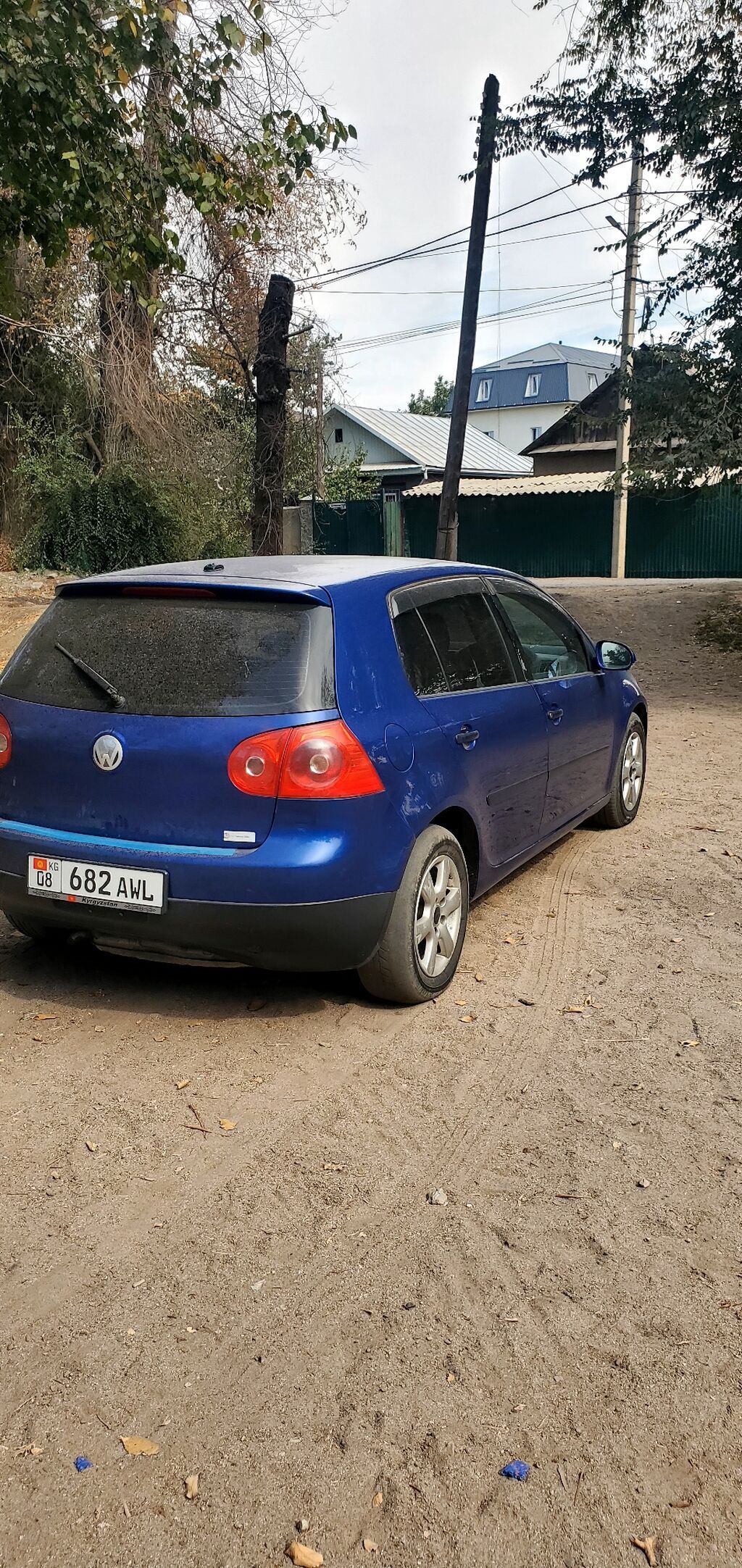 Volkswagen Golf V: 2004 г., 1.6 л, Автомат, Бензин, Хэтчбэк: фото 3