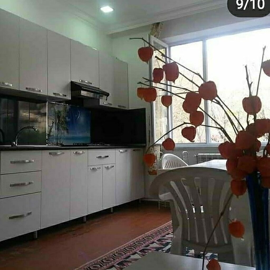 120 kv. m, 3 otaqlı, Kombi, Qaz, İşıq