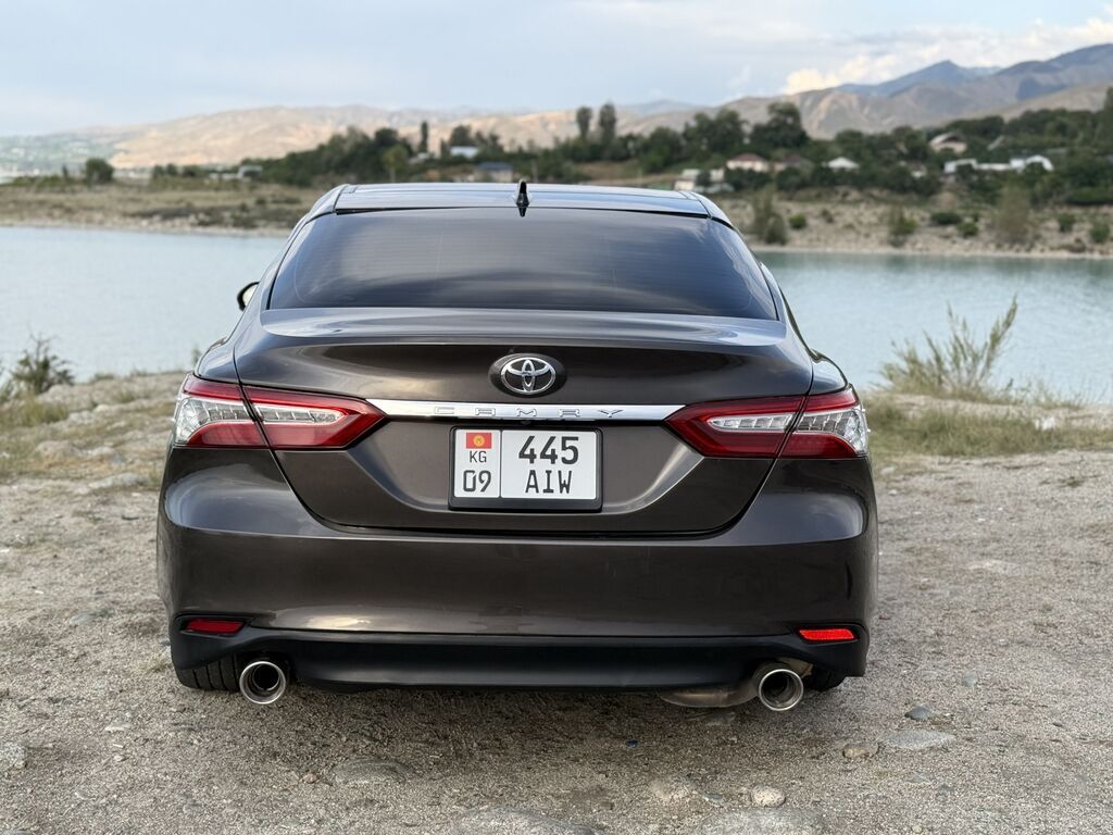 Toyota Camry: 2018 г., 2.5 л, Автомат, Бензин, Седан: фото 6