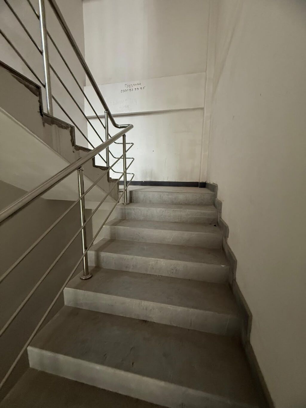 2 комнаты, 81 м², Асанбай мкр Элитка, 8 этаж, ПСО (под самоотделку): фото 6