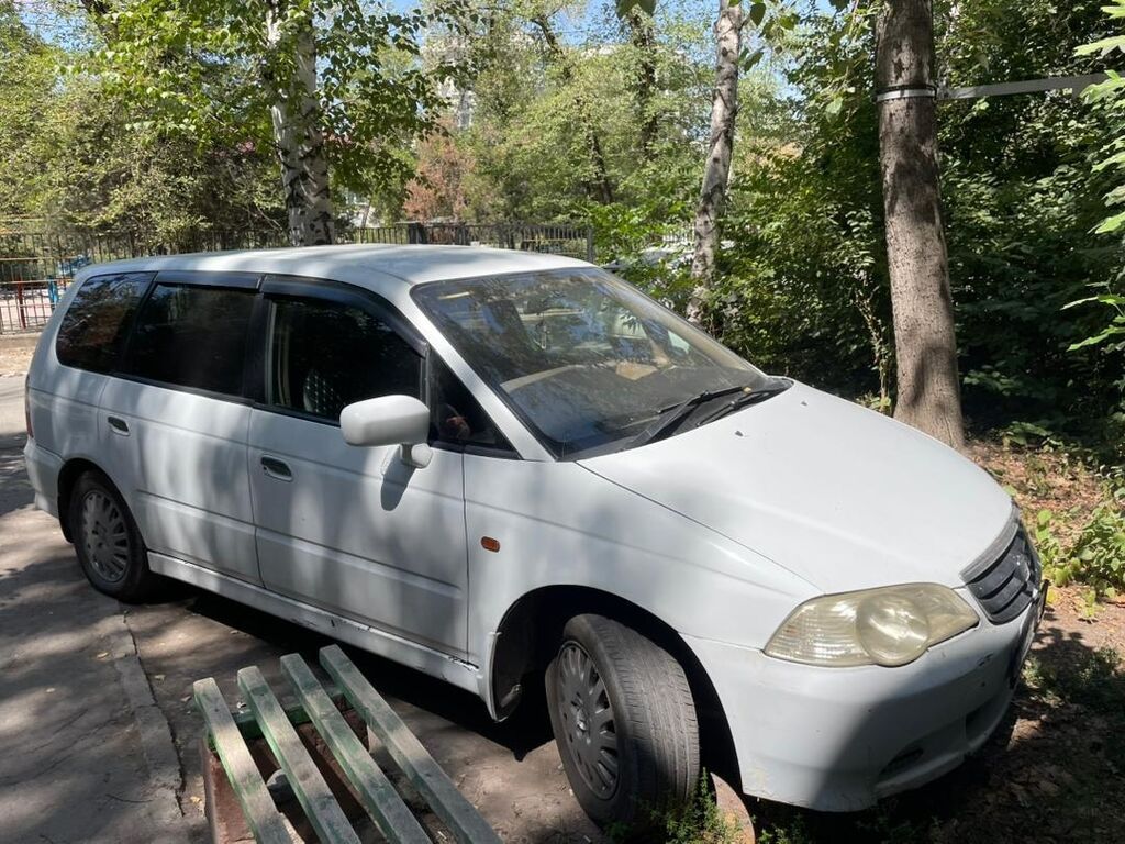 Honda Odyssey: 2000 г., 2.3 л, Автомат, Бензин, Минивэн: фото 2