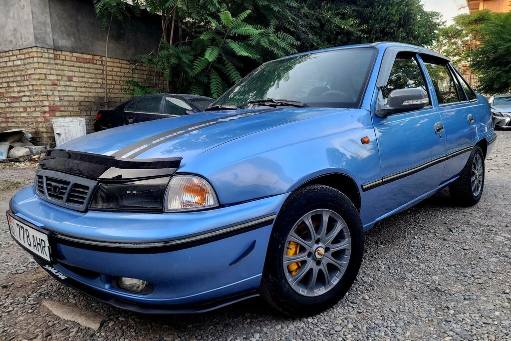 Daewoo Nexia: 2008 г., 1.5 л, Механика, Бензин, Седан: фото 5