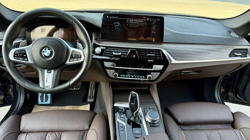 BMW 5 series: 2021 г., 2 л, Автомат, Гибрид, Седан: фото 7