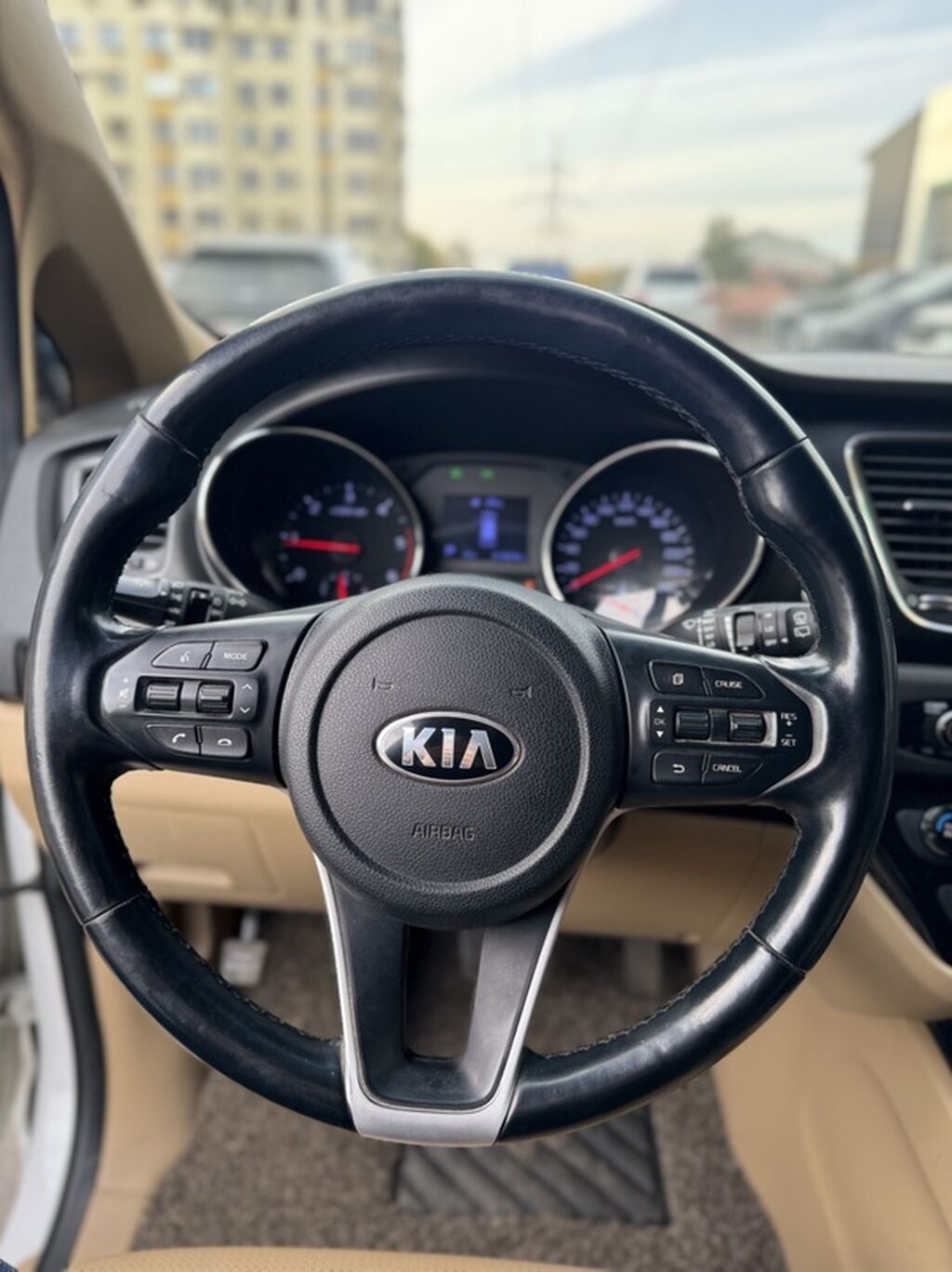 Kia Carnival: 2019 г., 2.2 л, Автомат, Дизель, Минивэн: фото 8