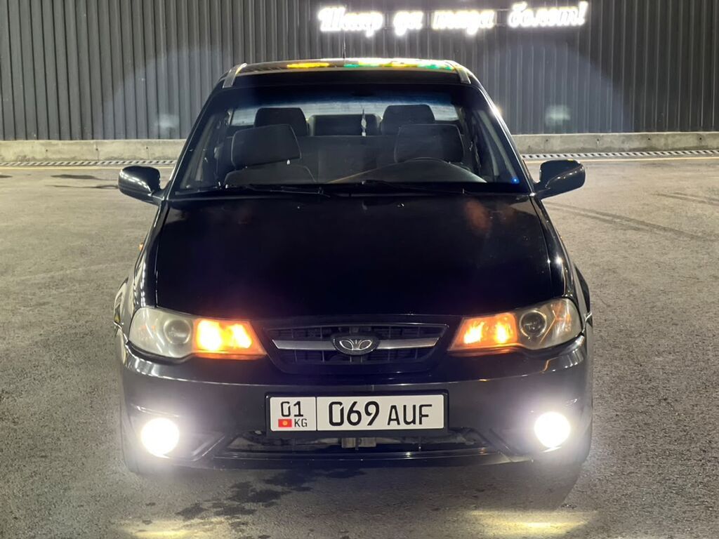 Daewoo Nexia: 2010 г., 1.5 л, Механика, Бензин, Седан: фото 3