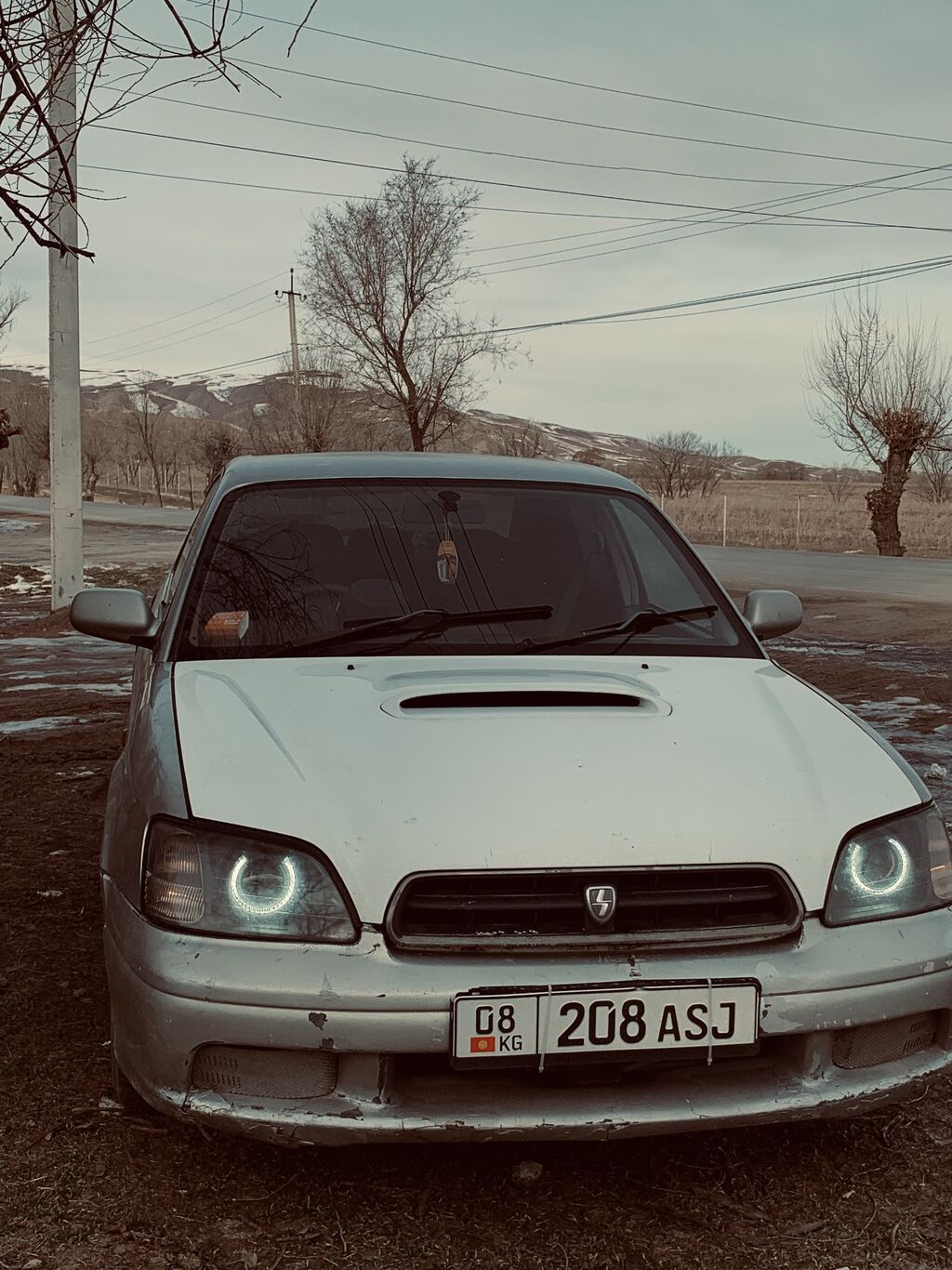 Subaru Legacy: 2000 г., 2 л, Автомат, Газ, Седан: фото 3