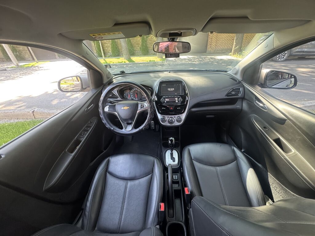 Chevrolet Spark: 2018 г., 1 л, Автомат, Бензин: фото 7