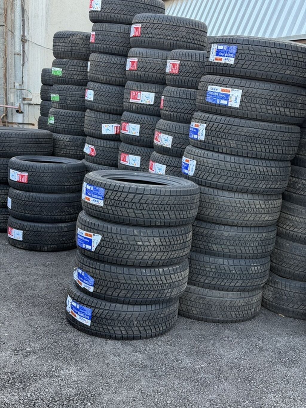 Продам новые зимние шины 235/45 R18 Kenda: фото 4