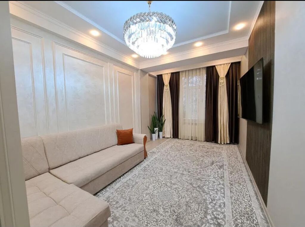 3 комнаты, 80 м², Аламедин-1 мкр Элитка, 1 этаж, Дизайнерский ремонт: фото 1