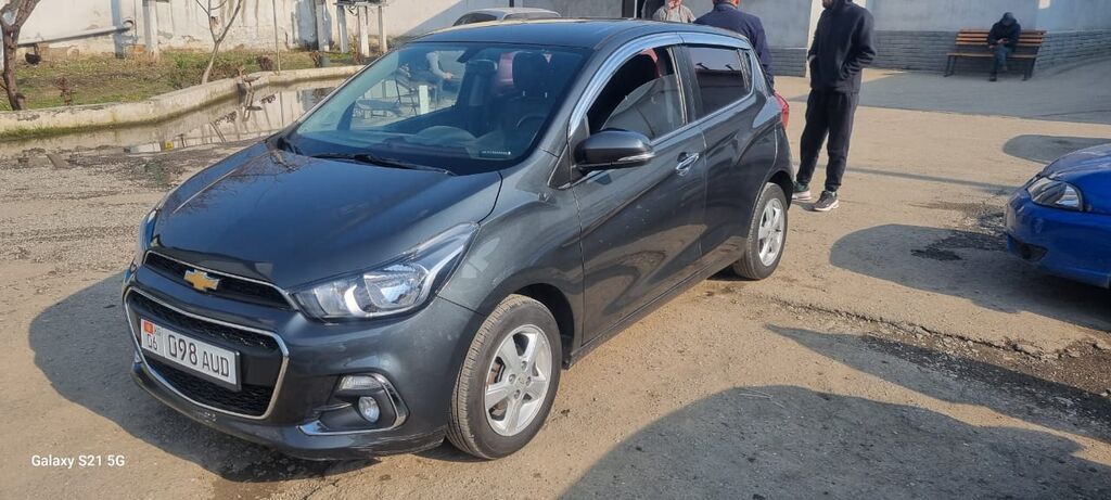 Продам Chevrolet Spark 2017, автомат, бензин: фото 8