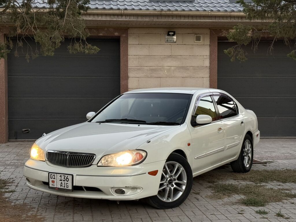 Nissan Cefiro: 2002 г., 2 л, Автомат, Бензин, Седан: фото 2