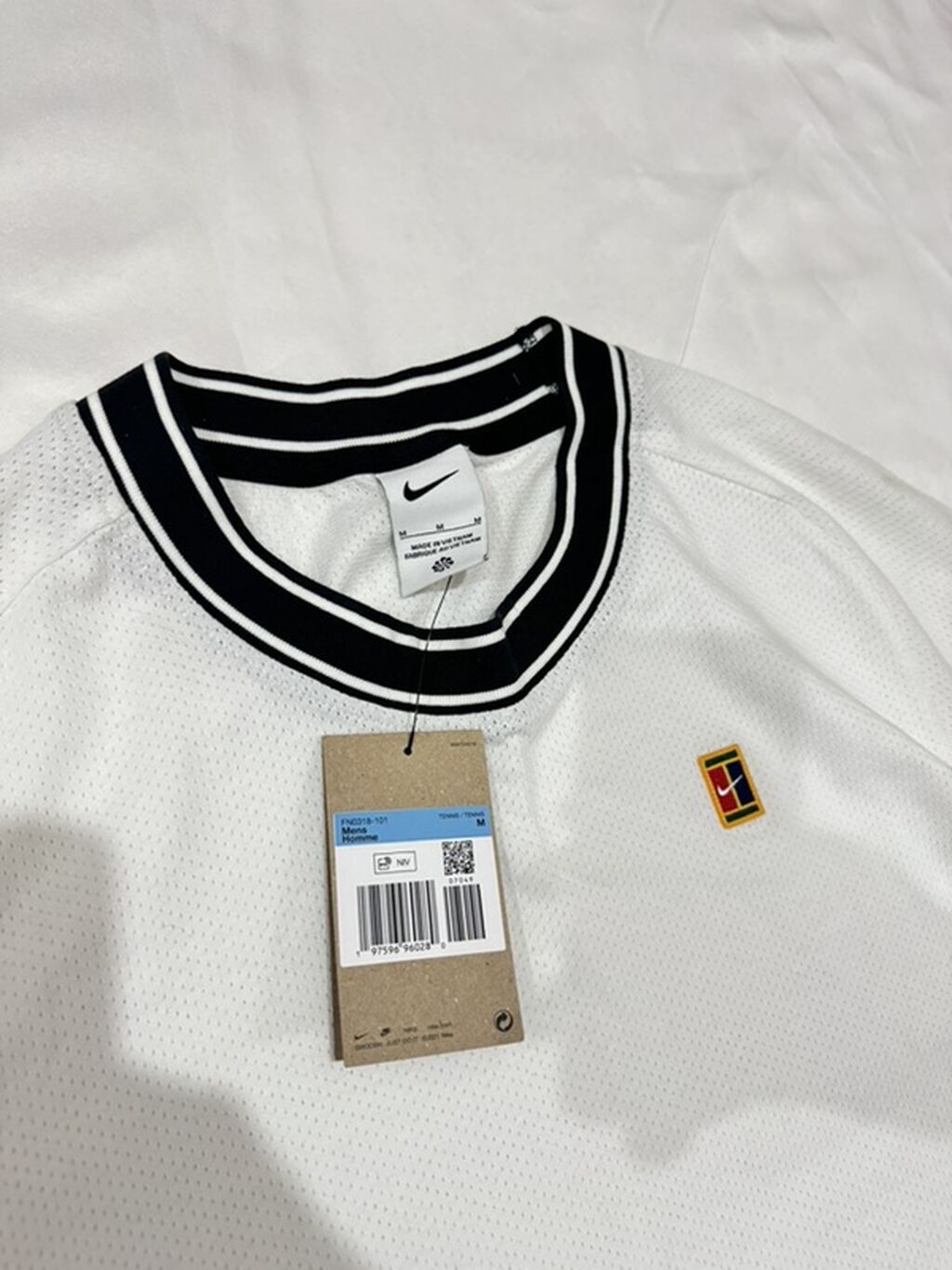 Мужская футболка, M, Nike, Новый, цвет - Белый, Самовывоз: фото 2