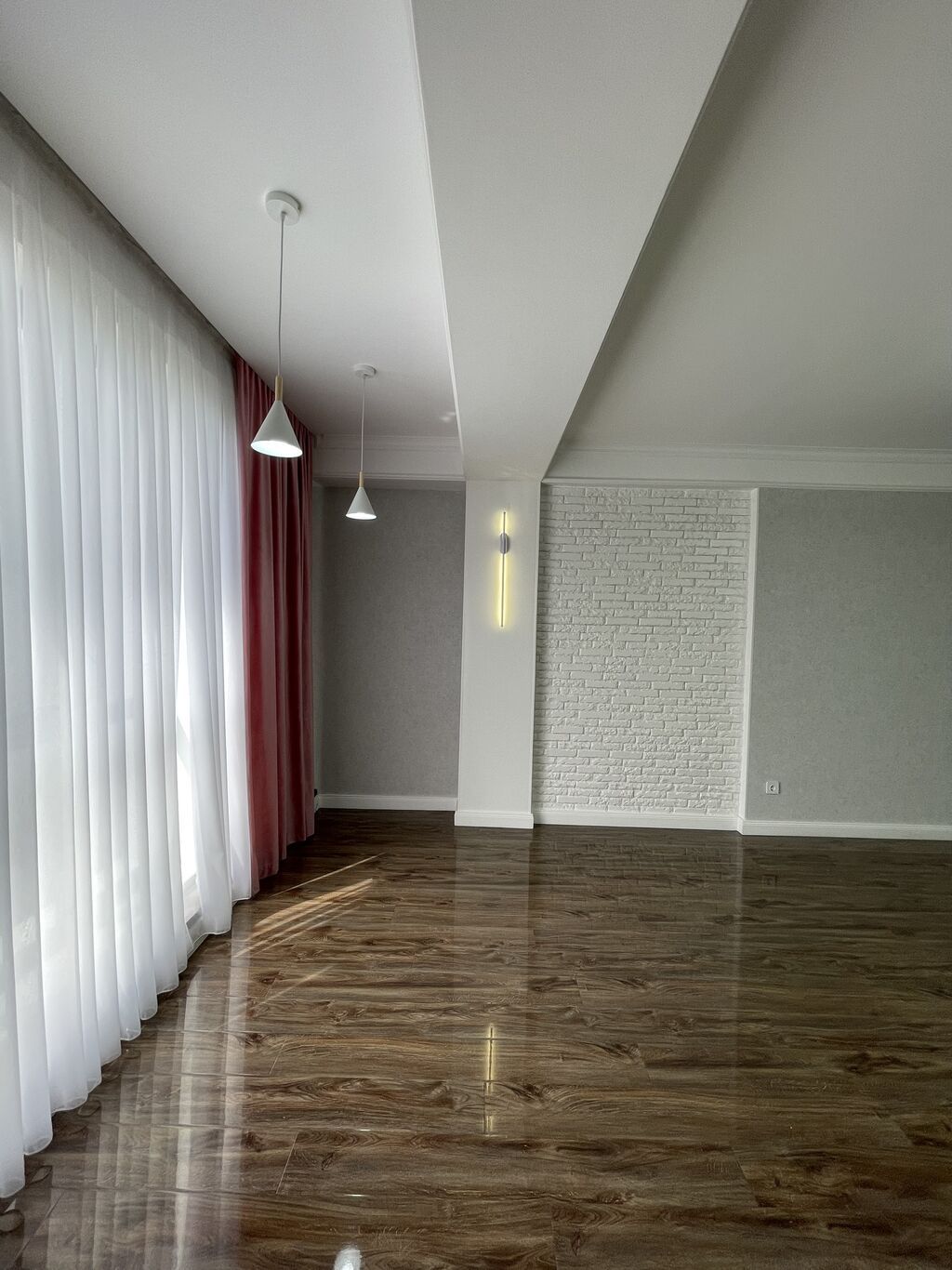 3 комнаты, 110 м², Филармония Элитка, 9 этаж, Дизайнерский ремонт: фото 3