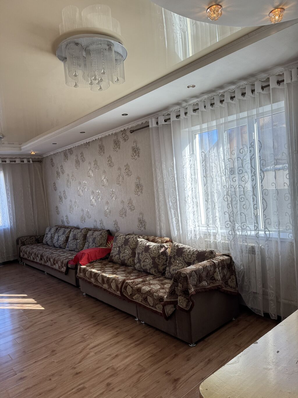 Продается в г. Талас ул.Мира,372 двухэтажный кирпичный большой дом: фото 8