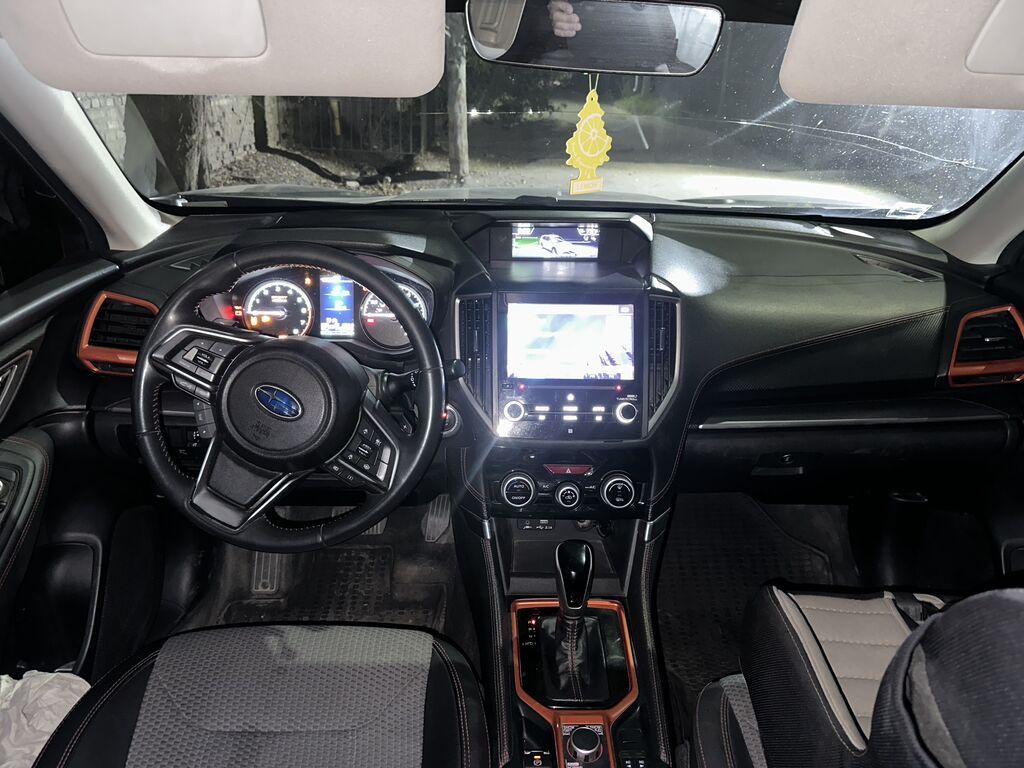 Subaru Forester: 2019 г., 2.5 л, Вариатор, Бензин, Кроссовер: фото 3