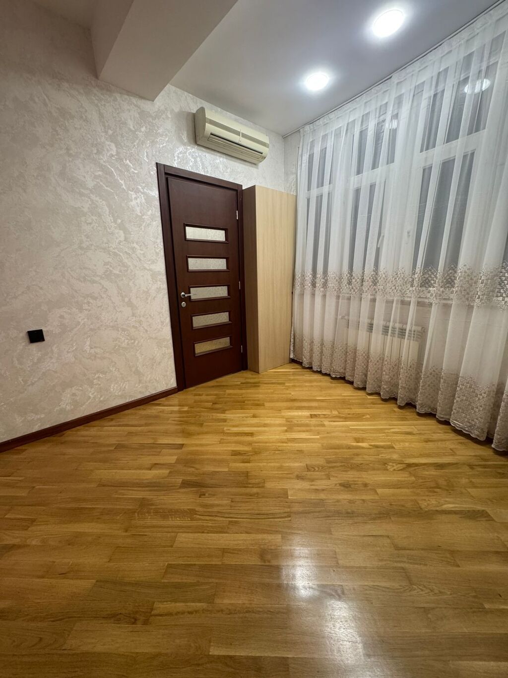 2 otaqlı, Yeni tikili, 60 kv. m