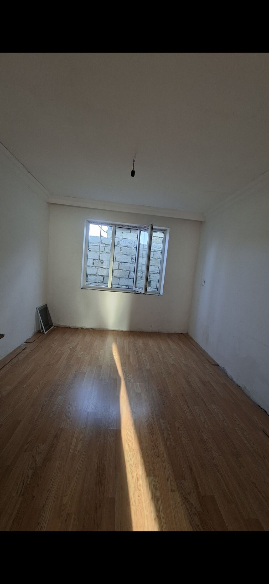 3 otaqlı, 96 kv. m, Kredit var, Yeni təmirli
