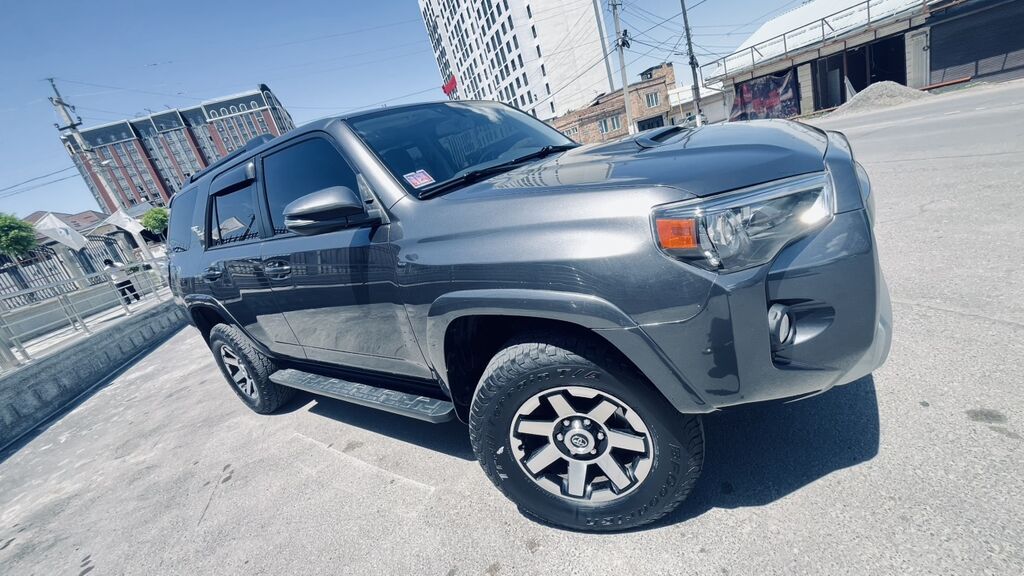 Toyota 4Runner 2019, 4 л, автомат, бензин: фото 5