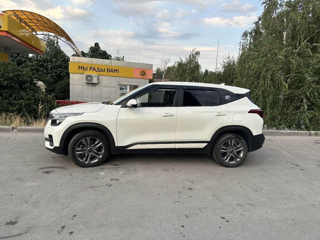 Kia Seltos: 2020 г., 1.6 л, Автомат, Бензин, Кроссовер: фото 4