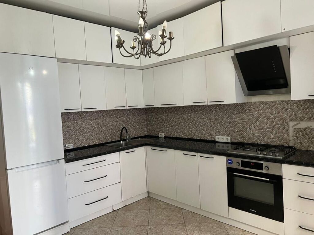 3 комнаты, 80 м², ул. Баха / Гагарина Индивидуалка, 1 этаж, Свежий ремонт: фото 6