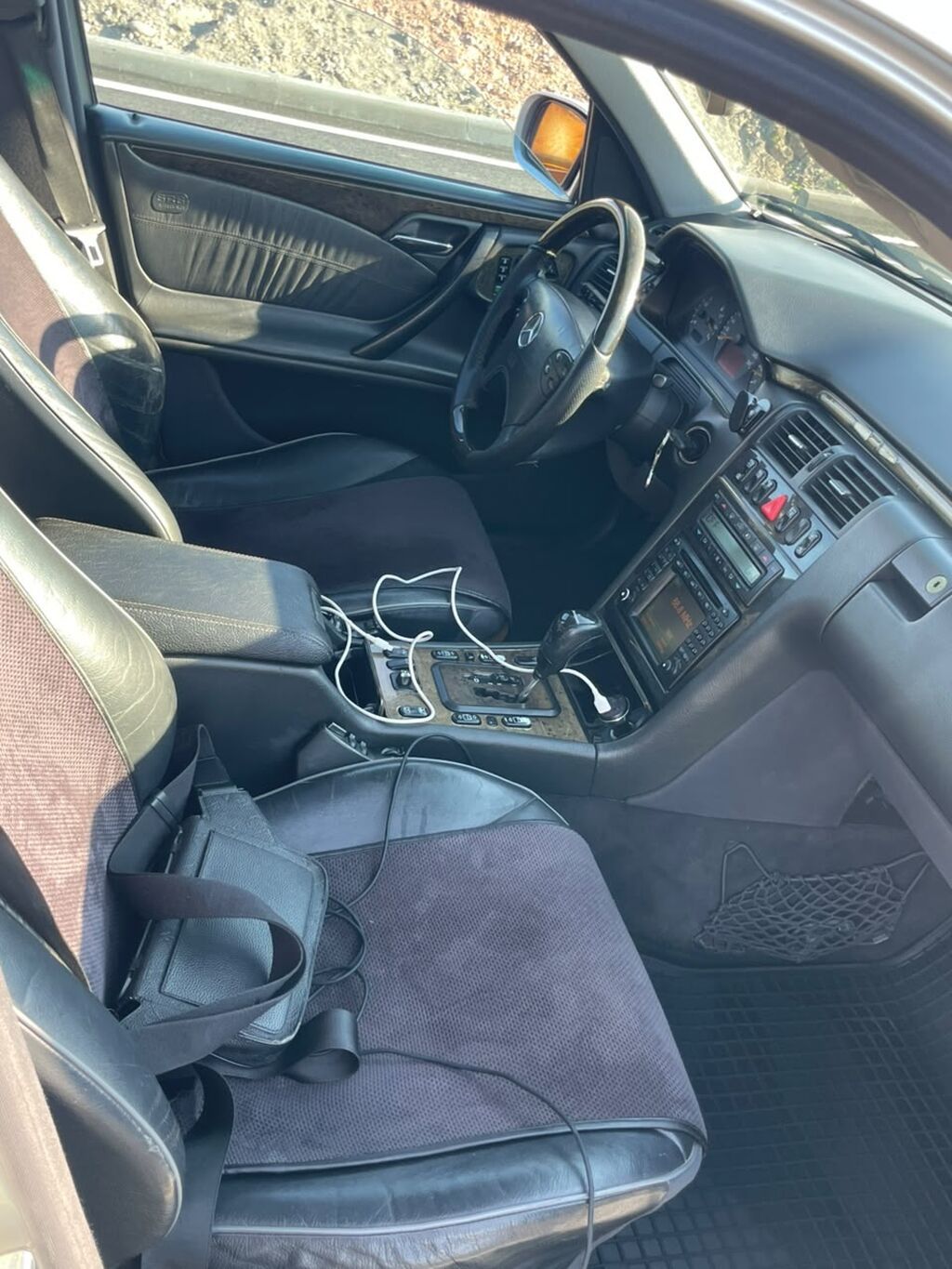 Mercedes-Benz E-Class: 2001 г., 4.3 л, Автомат, Бензин, Седан: фото 4
