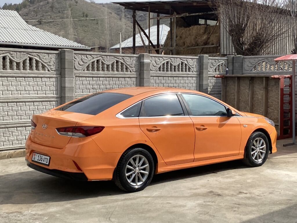 Hyundai Sonata: 2018 г., 2 л, Автомат, Газ, Седан: фото 3