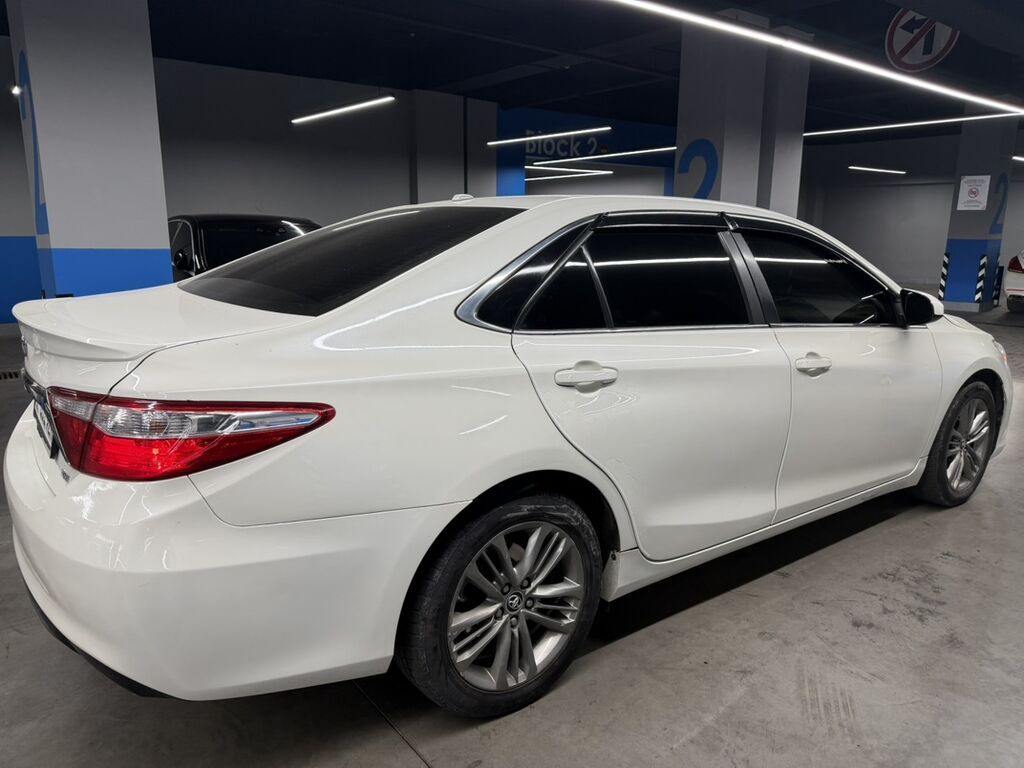 Toyota Camry: 2015 г., 2.5 л, Автомат, Бензин, Седан: фото 4