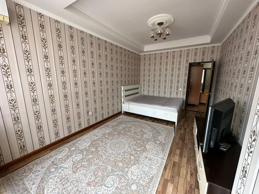 1 комната, 42 м², Элитка, 9 этаж, Старый ремонт — фото 7