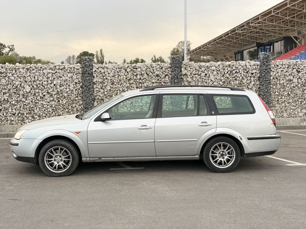 Ford Mondeo: 2001 г., 2 л, Автомат, Бензин, Универсал: фото 7