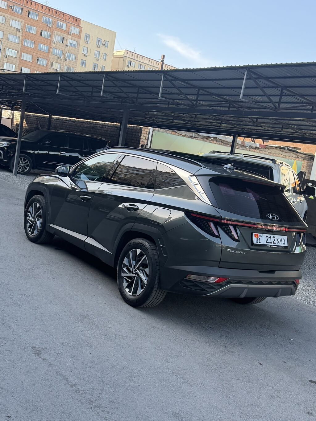 Hyundai Tucson: 2022 г., 1.6 л, Автомат, Гибрид, Кроссовер: фото 4