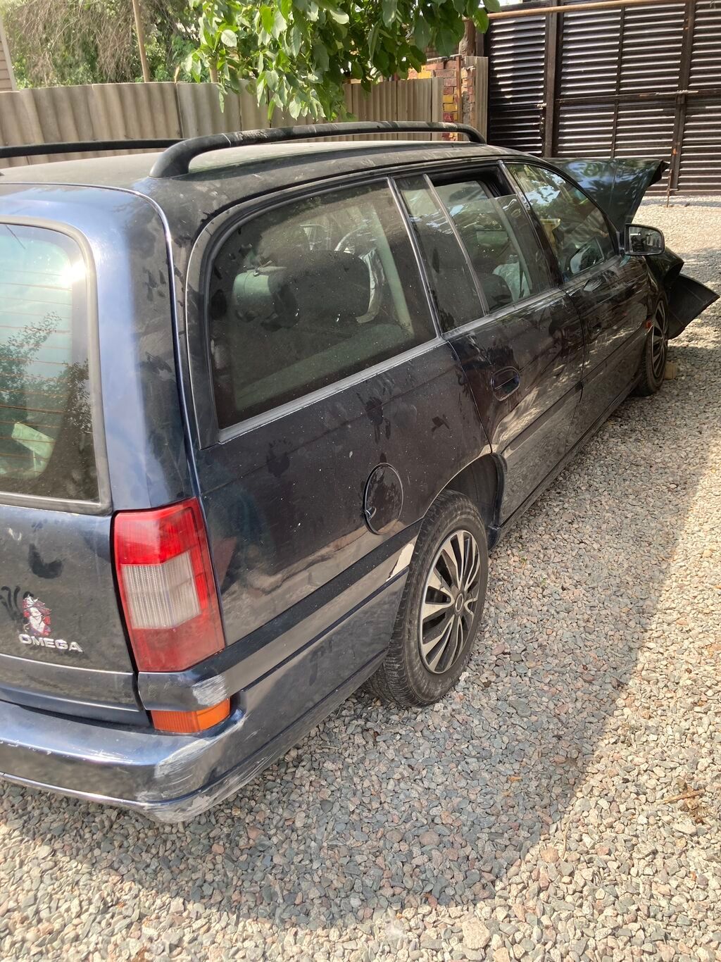 Opel Omega: 2001 г., 2.2 л, Автомат, Бензин, Универсал: фото 6