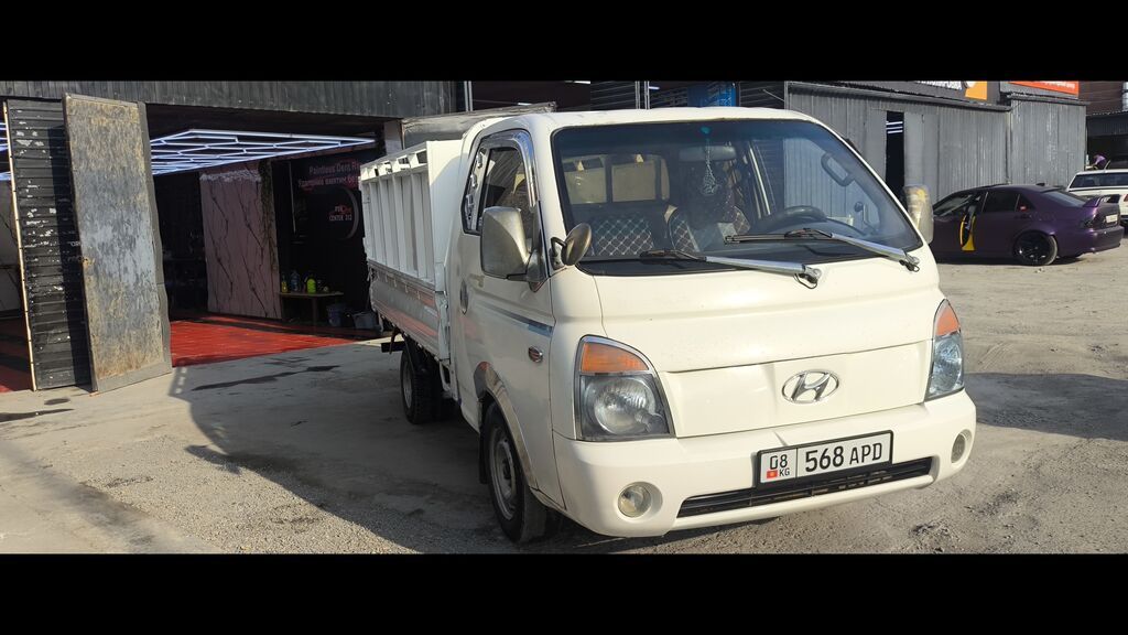 Легкий грузовик, Hyundai, Стандарт, 2 т, Б/у: фото 3