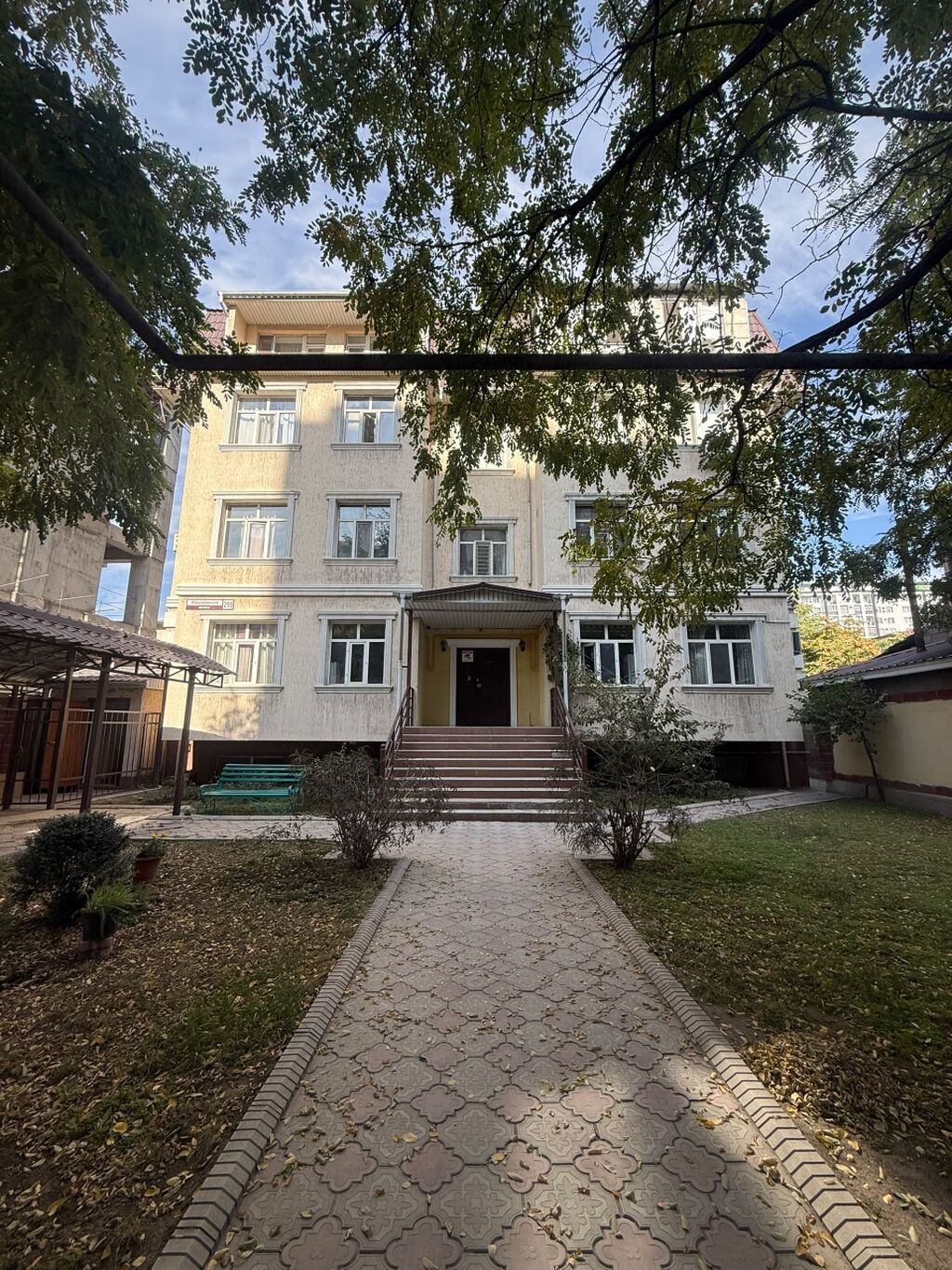 1 комната, 45 м², Академия Наук Элитка, 1 этаж, Евроремонт: фото 1