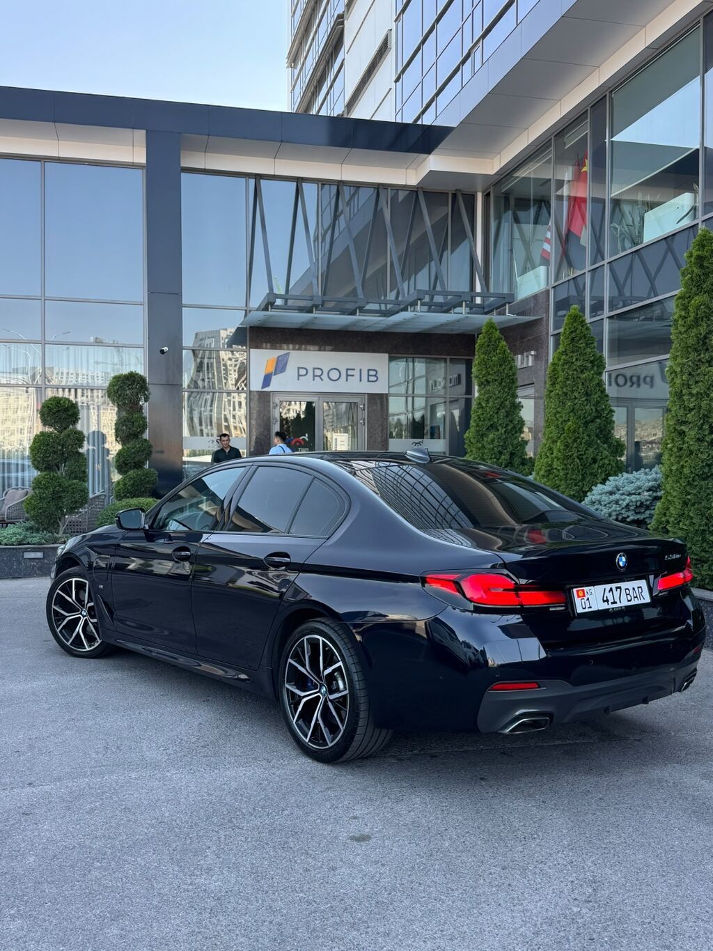 BMW 5 series: 2021 г., 2 л, Гибрид, Седан: фото 4