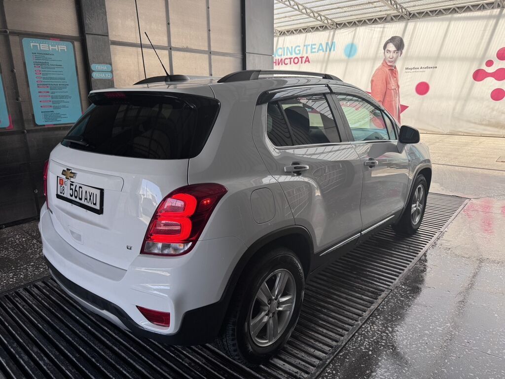 Chevrolet Trax: 2019 г., 1.4 л, Автомат, Бензин, Кроссовер: фото 3