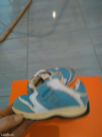 Dečije Cipele i Čizme: Patike nike malo nosene kao nove su br. 24. na lalafo.rs Patike nike malo nosene kao nove su br. 24. - Zitorađa