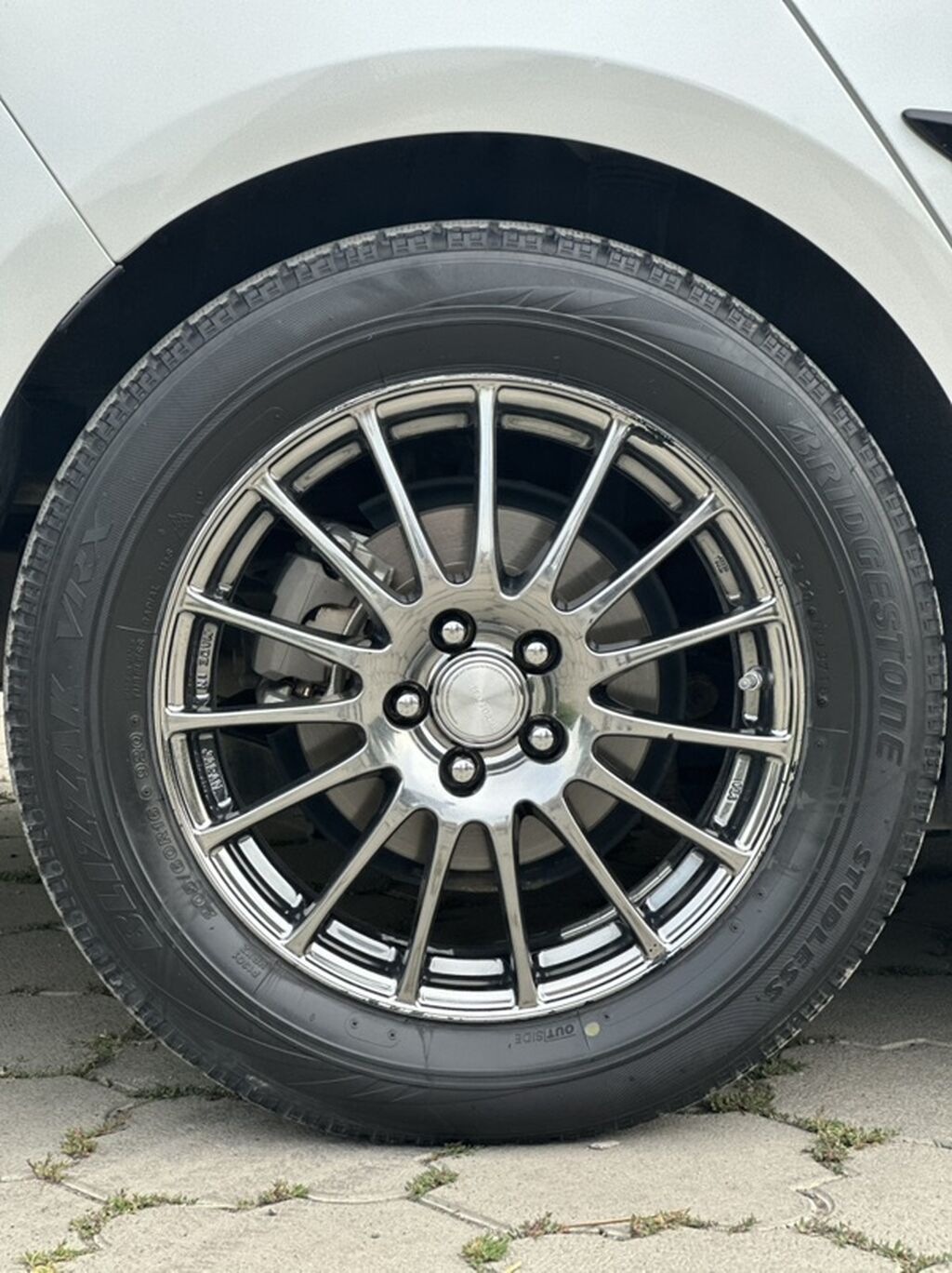 Toyota Prius: 2018 г., 1.8 л, Автомат, Гибрид, Хэтчбэк: фото 5