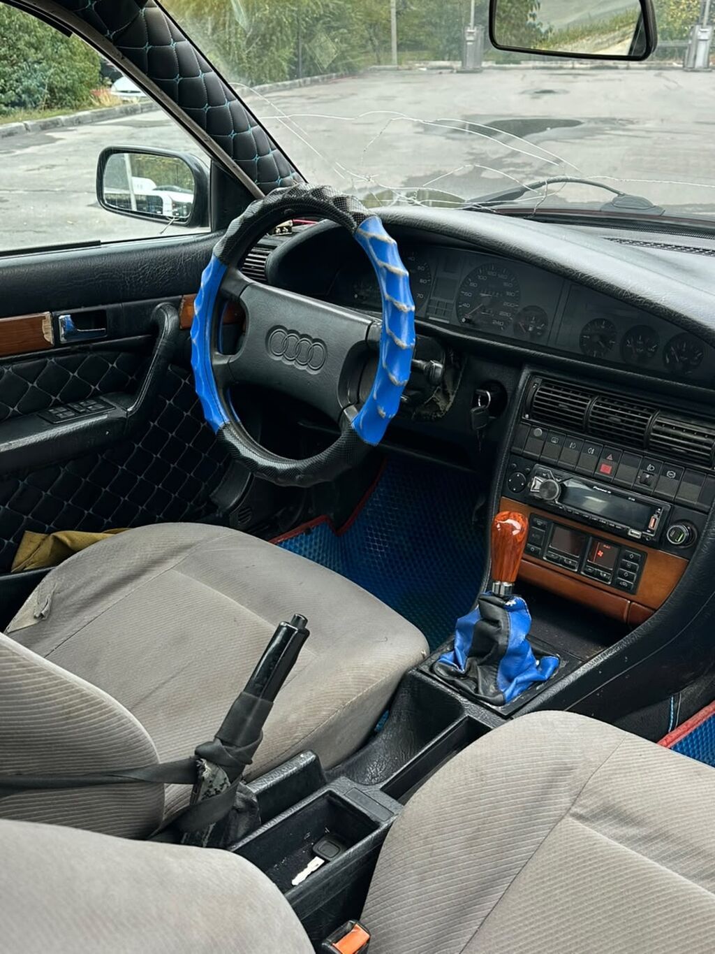 Audi A6: 1994 г., 2 л, Механика, Бензин, Универсал: фото 6