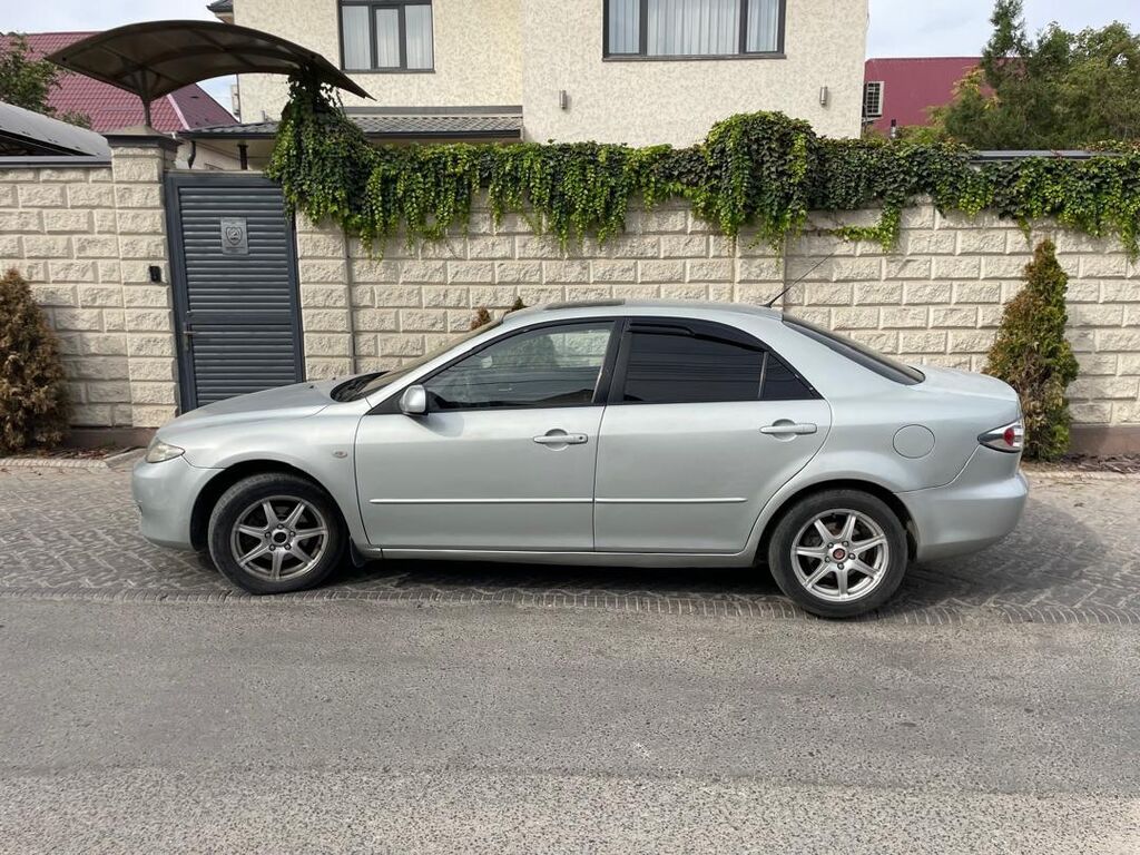 Mazda 6: 2003 г., 2 л, Автомат, Бензин, Седан: фото 4