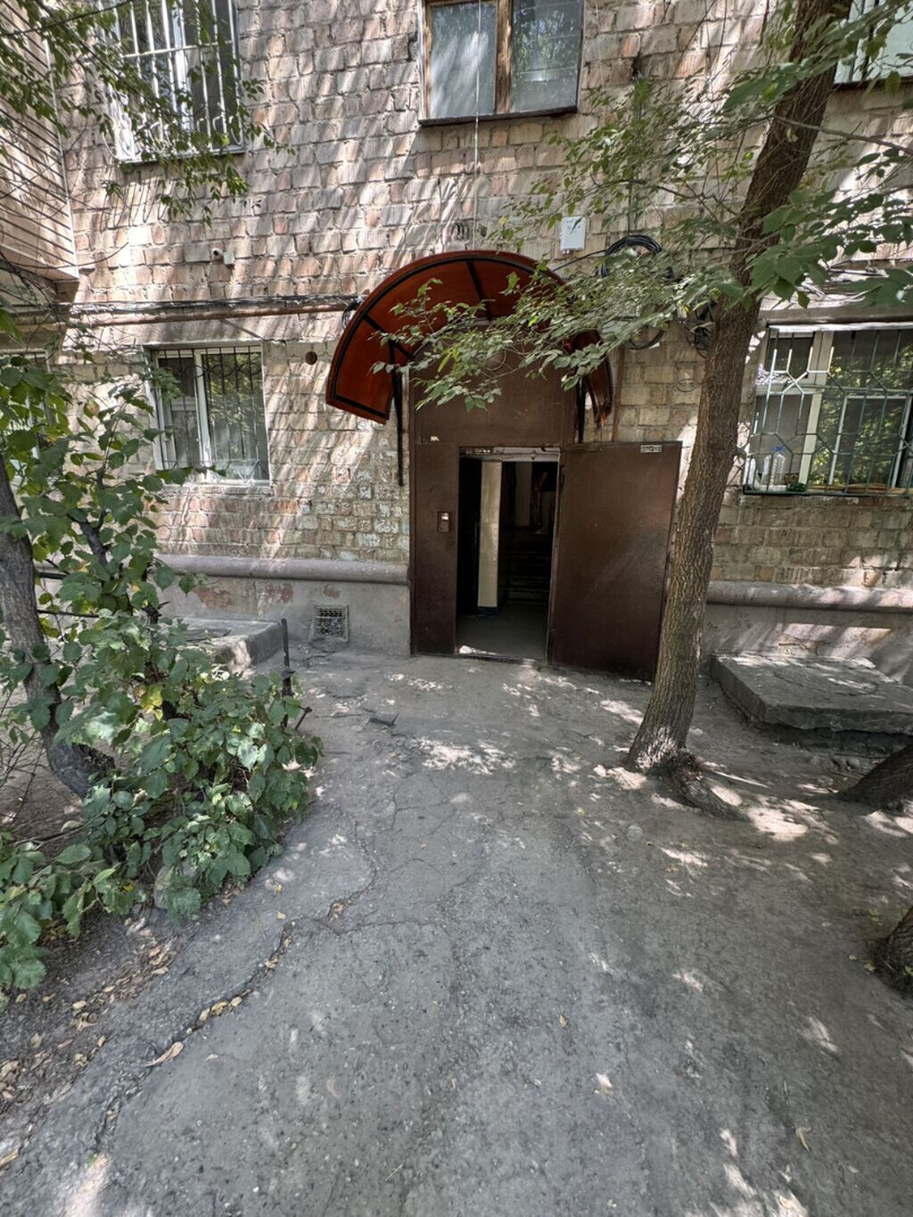 3 комнаты, 56 м², ул. Московская / Ибраимова Индивидуалка, 1 этаж: фото 2