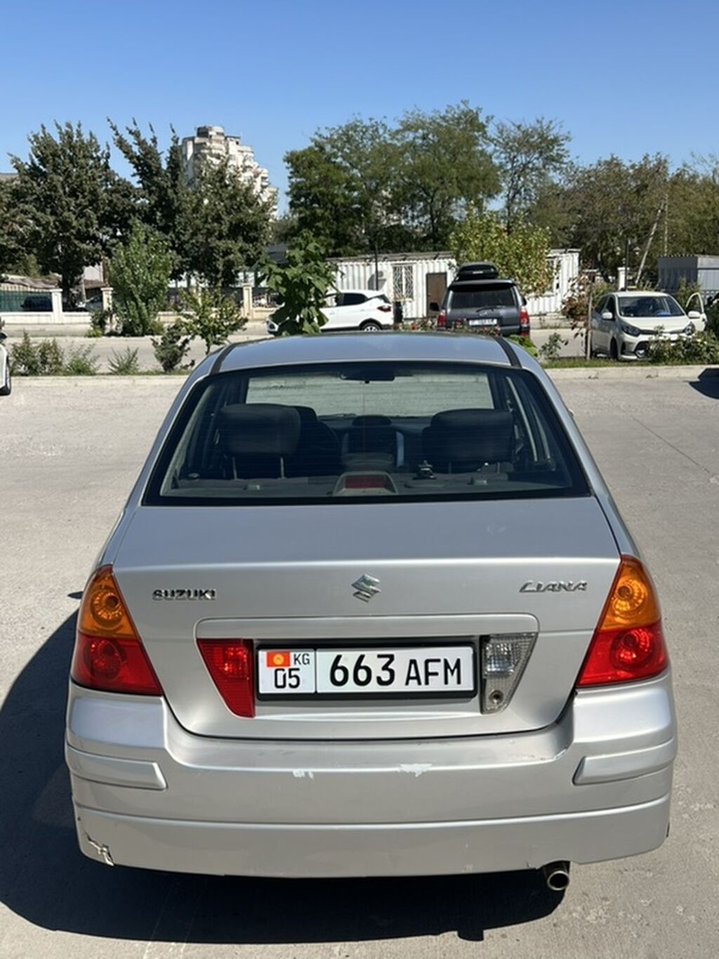 Suzuki Liana: 2004 г., 1.6 л, Автомат, Бензин, Седан: фото 3