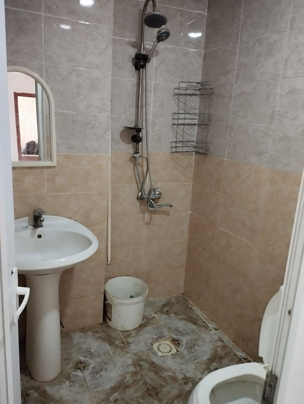3otaqlı mənzil – tam mebel və məişət avadanlıqları ilə Planlaşdırma