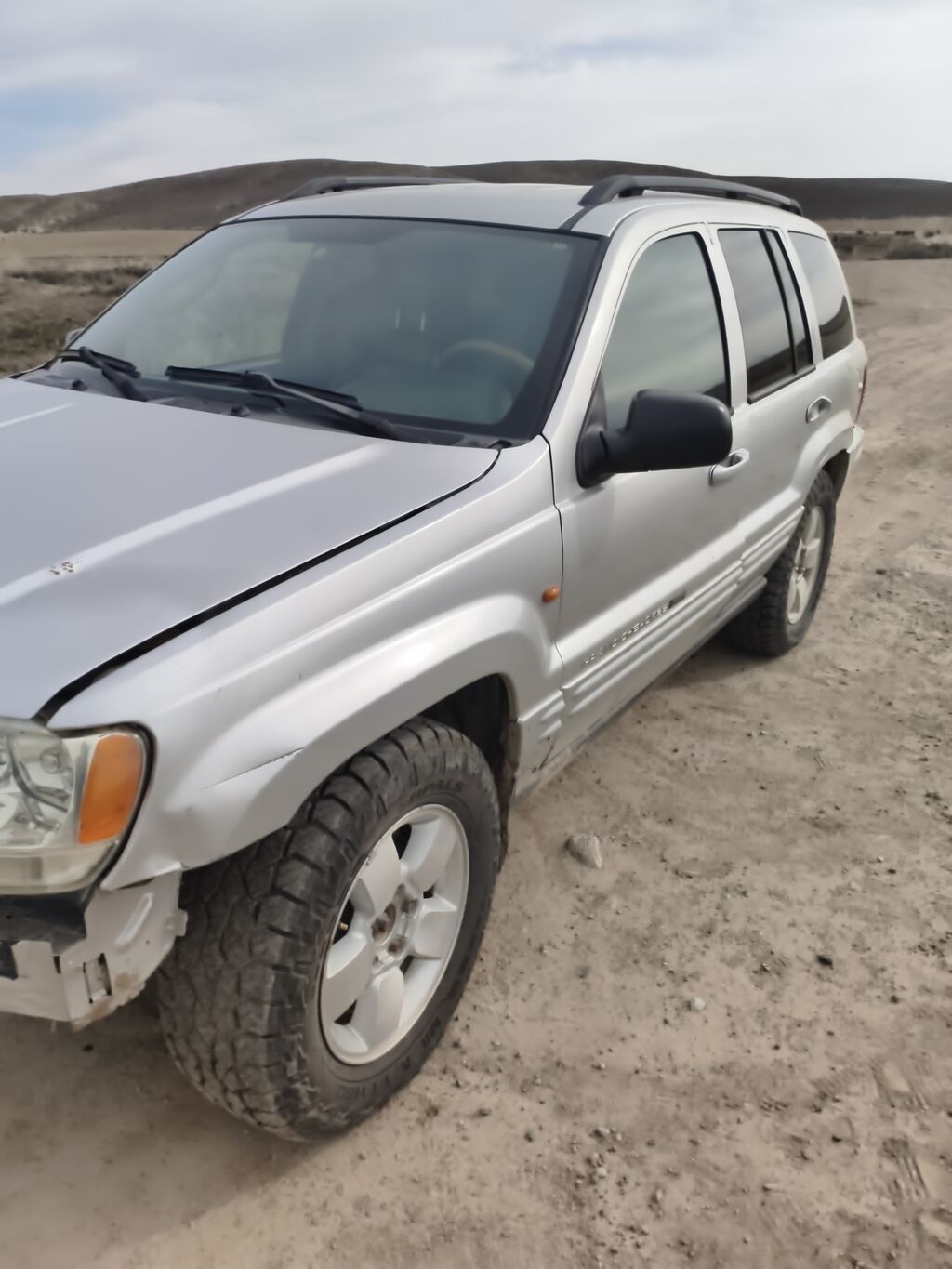 Jeep Grand Cherokee: 2005 г., 2.7 л, Автомат, Дизель, Внедорожник: фото 4