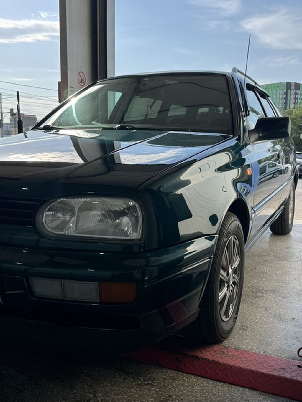 Volkswagen Golf Variant: 1997 г., 1.8 л, Механика, Бензин, Универсал: фото 3