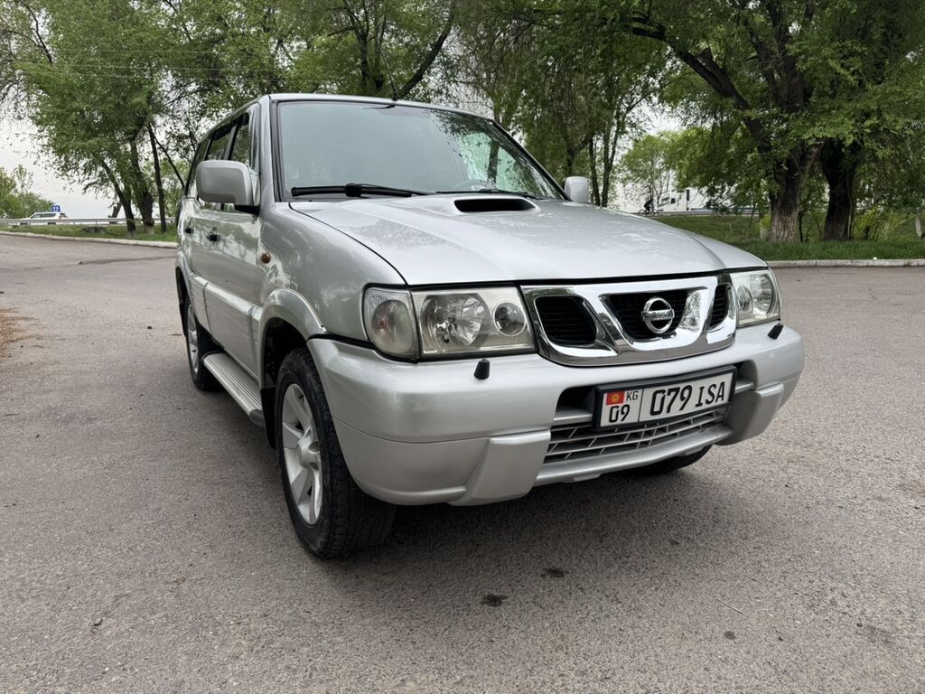 Nissan Terrano II