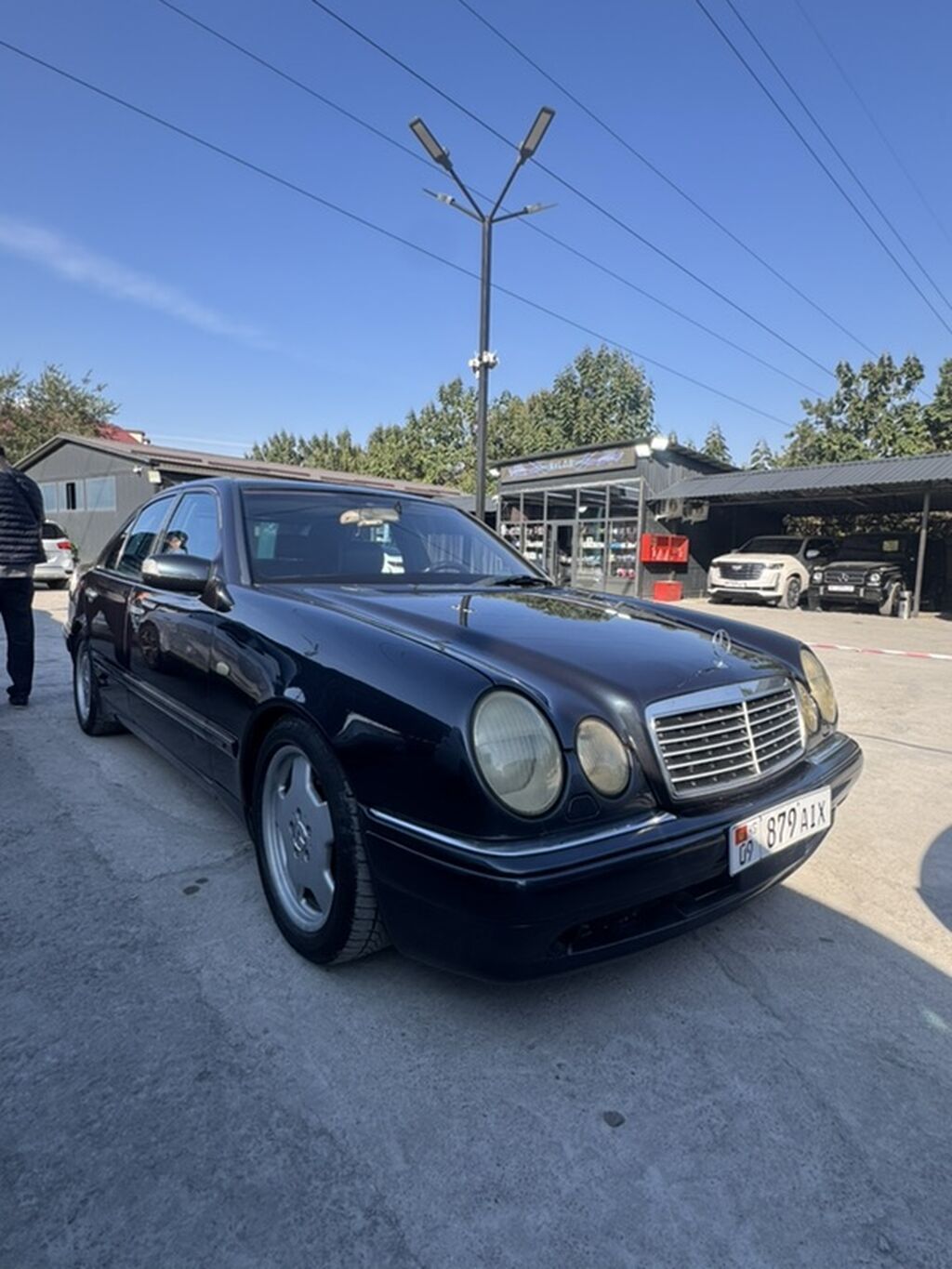 Mercedes-Benz E-класс AMG: 1997 г., 5 л, Автомат, Бензин, Седан: фото 3