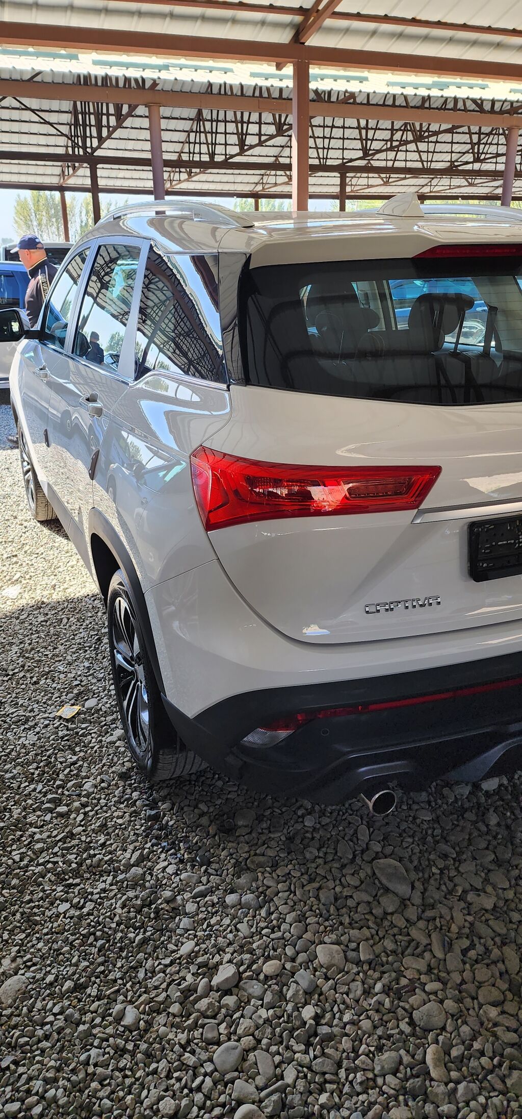Chevrolet Captiva: 2023 г., 1.5 л, Автомат, Бензин, Кроссовер: фото 6