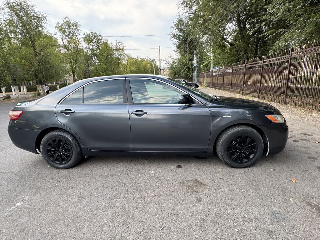 Toyota Camry: 2007 г., 3.5 л, Автомат, Газ, Седан: фото 2
